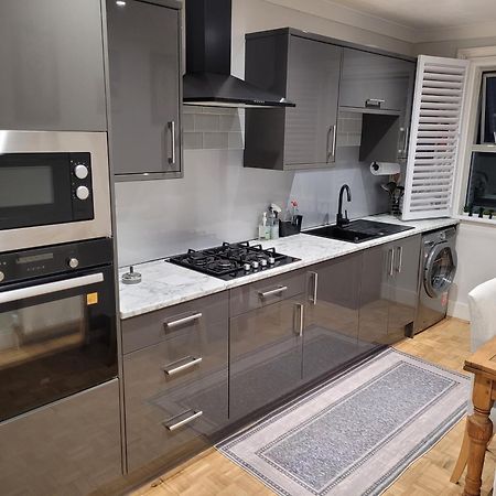 Parkview Apartment 伊斯特布恩 外观 照片